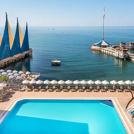 Resort Adin 5*